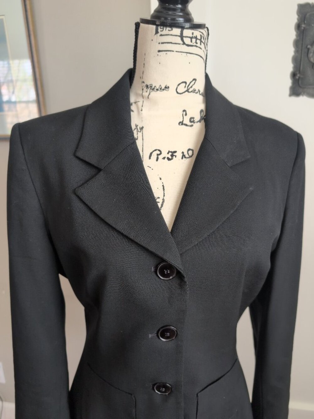 Gemma for Savvy Black Long Blazer Fully Lined w/ Buttons & Pocket Details Sz 8 - Picture 2 of 9